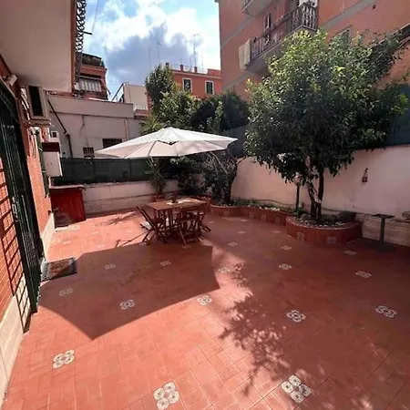 Apartment Bucaneve House